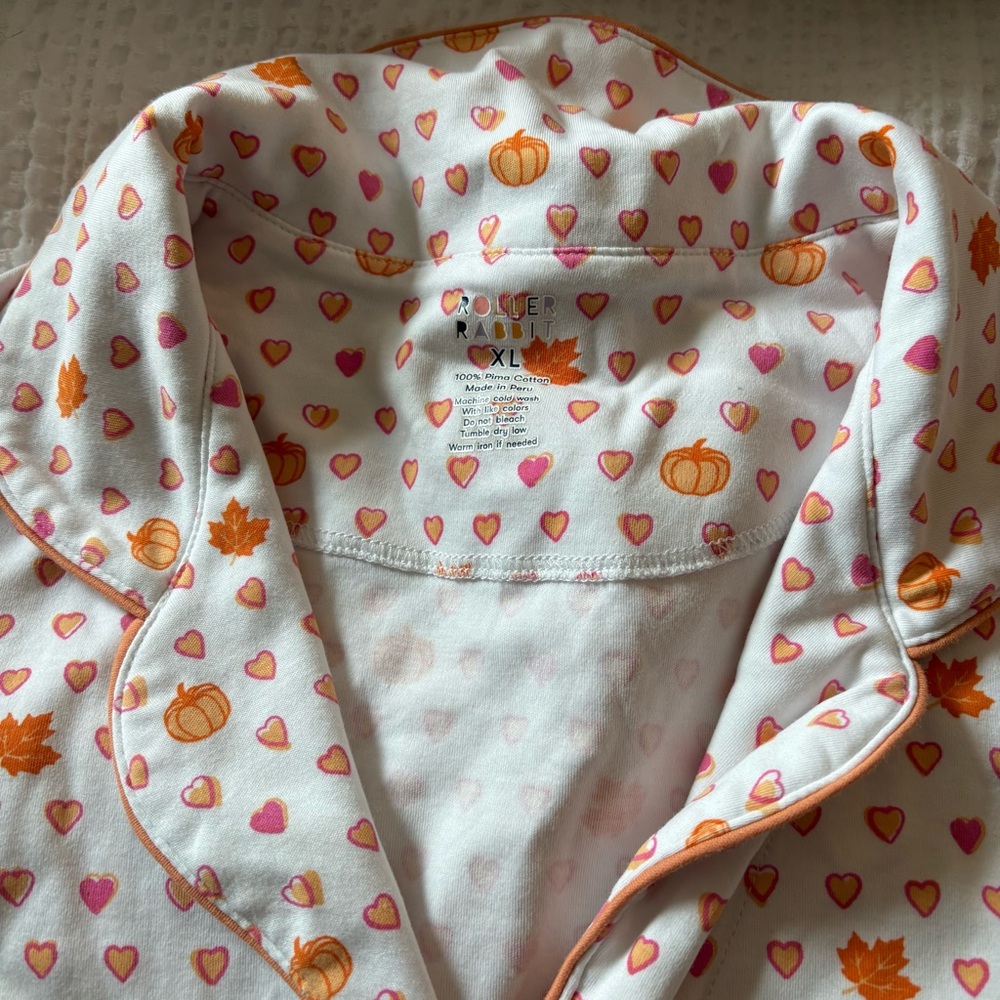 Roller Rabbit Autumn Hearts Polo PJs - Picture 4 of 4